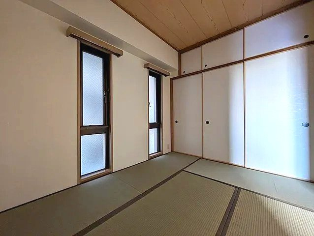ドミールタワー幸大の居間・リビング