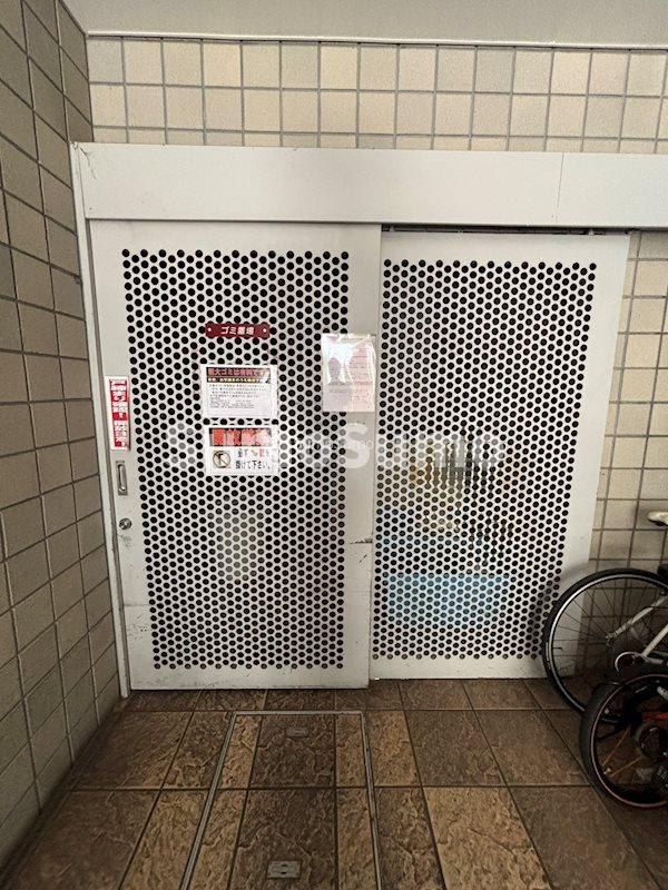 コンフォｰトレジデンス御堂筋本町のその他共用部分|建物外観を気になさる方へ、見た目の良い物件です