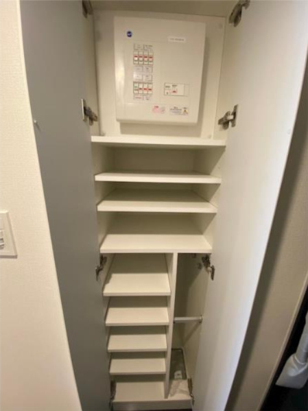 メイクス若松河田の収納