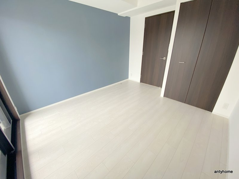 ワールドアイ大阪城EASTⅡ 仲介手数料無料の洋室