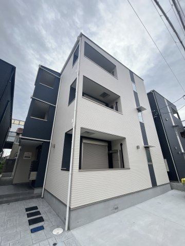 ザカラー東本町B棟の外観