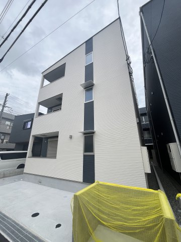 ザカラー東本町B棟の外観