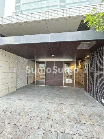 コンフォリア心斎橋EASTのエントランス