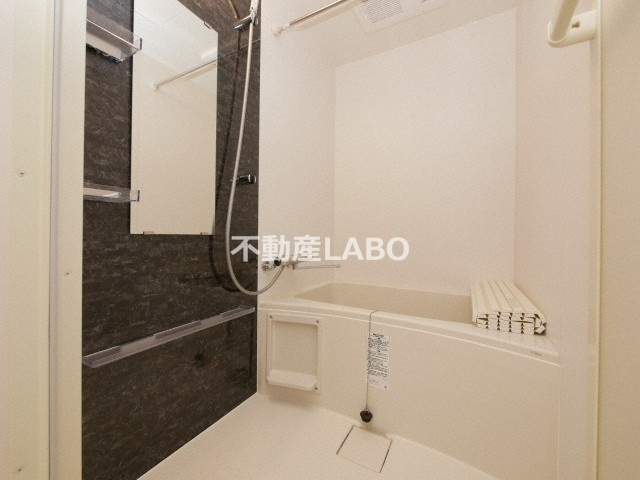 アートレジデンス酉島の浴室