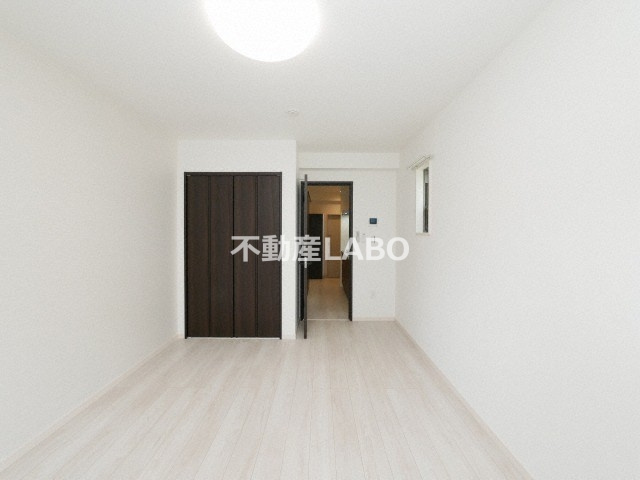 アートレジデンス酉島の居間・リビング