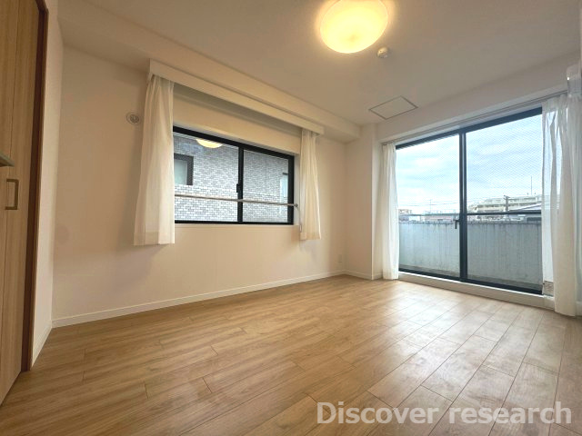 リズ東林間の洋室|【洋室（約6.0帖）】