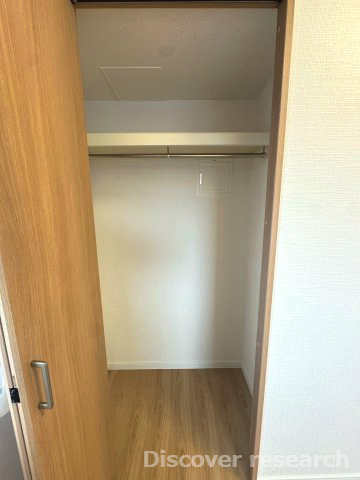 リズ東林間の収納|【クローゼット】