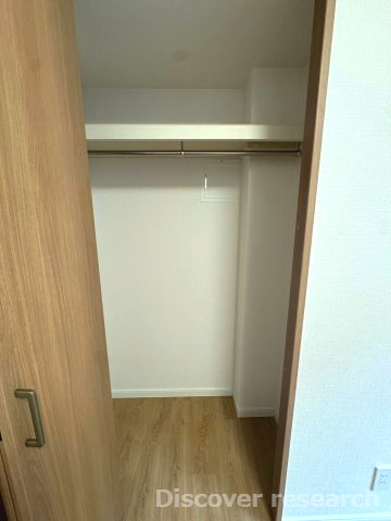 リズ東林間の収納|【クローゼット】