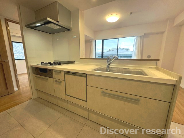 リズ東林間のキッチン|【システムキッチン（食洗器・浄水器付）】