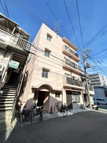 さくらマンションの外観