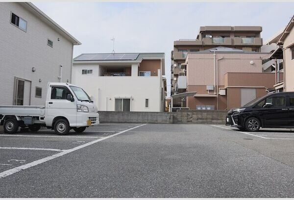 サニー コートのロビー
