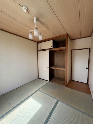 サニーヒルⅡの和室