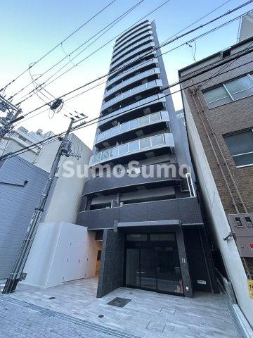 コンフォリア・リヴ大阪本町のエントランス