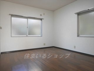 コーポ上迫の洋室