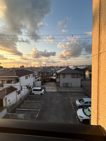 コンフォートＢＤの駐車場