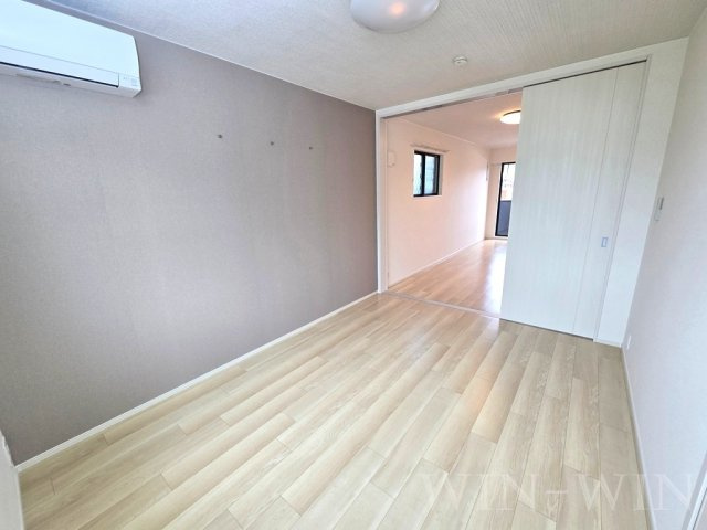 ライラック古並の寝室