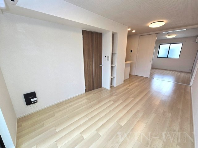 ライラック古並の居間・リビング