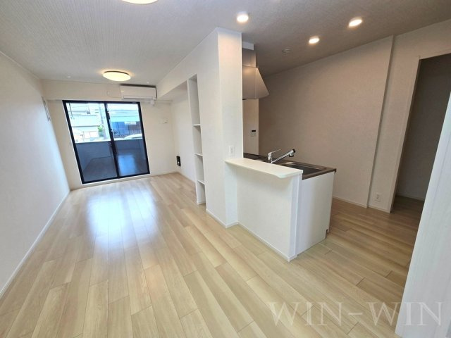 ライラック古並の居間・リビング