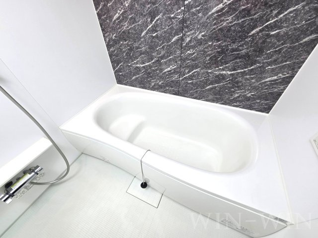 ライラック古並の浴室