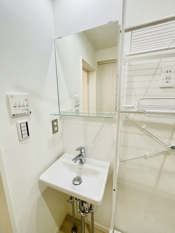 川崎市多摩区宿河原１丁目のアパートの洗面所