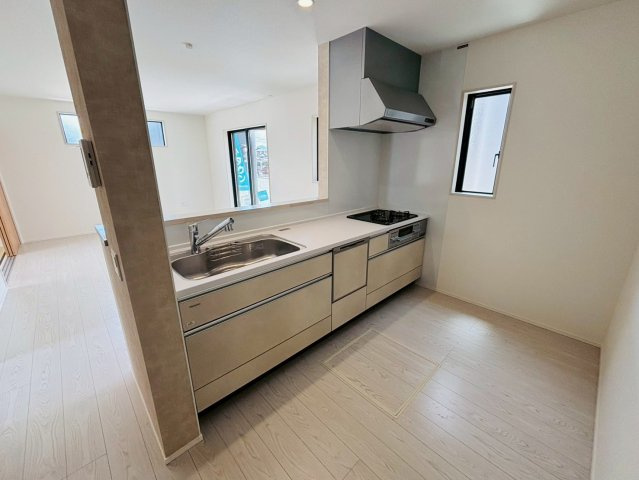 よかタウン／南区元三町1丁目3期／8号棟のキッチン