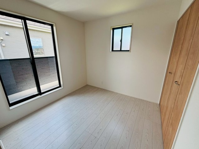 よかタウン／南区元三町1丁目3期／8号棟の洋室