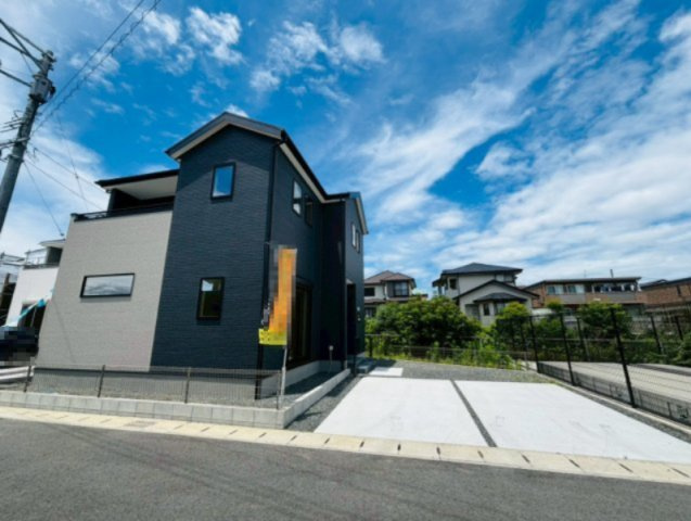 よかタウン／南区元三町1丁目3期／8号棟の外観
