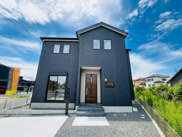 よかタウン／南区元三町1丁目3期／8号棟の外観