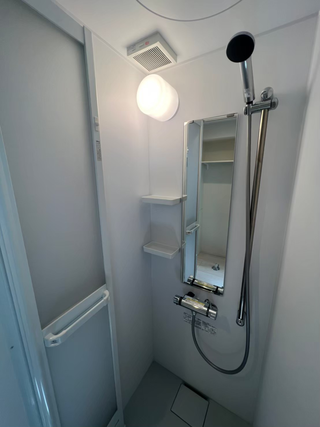 レギュームデテ成田東の浴室