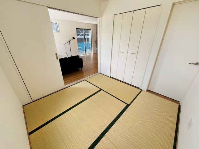 よかタウン／南区元三町1丁目3期／9号棟の和室