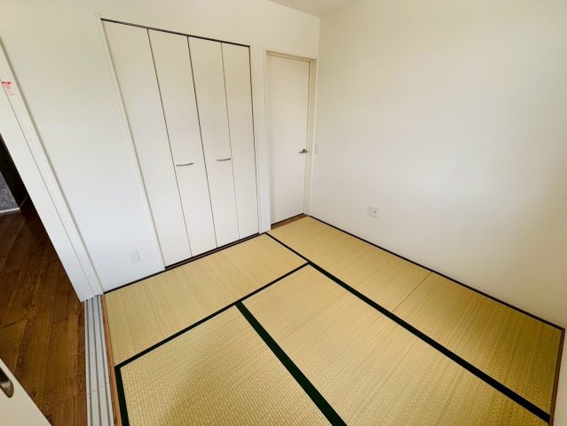 よかタウン／南区元三町1丁目3期／9号棟の和室