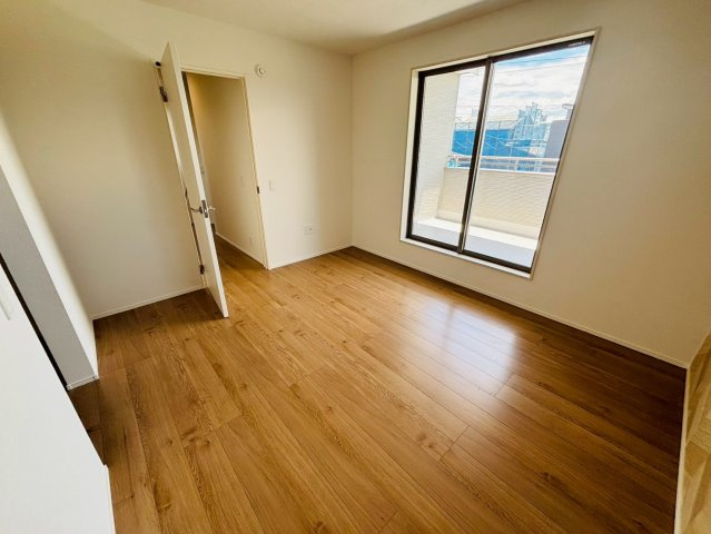 よかタウン／南区元三町1丁目3期／9号棟の洋室