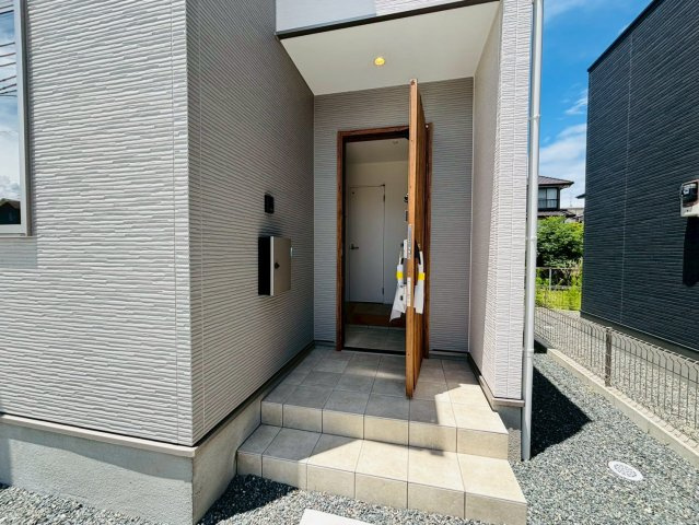 よかタウン／南区元三町1丁目3期／9号棟のエントランス