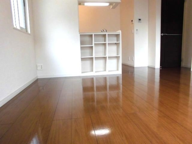 E.I.レジデンス　Aの居間・リビング