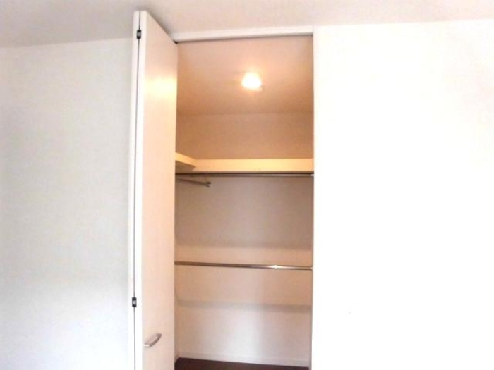 E.I.レジデンス　Aの収納