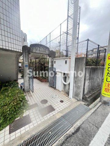ヴィンテージ御影のエントランス