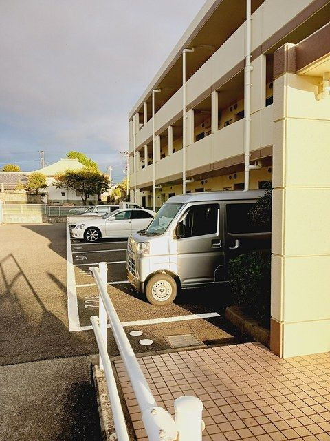 シーサイドパーク　Ⅱの駐車場