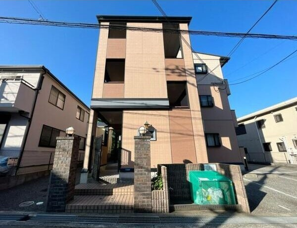 ウィンディヒルズ宝塚の外観