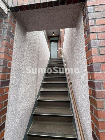 サンパレス門のエントランス