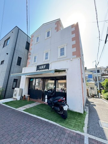 サンマリン仲田の外観