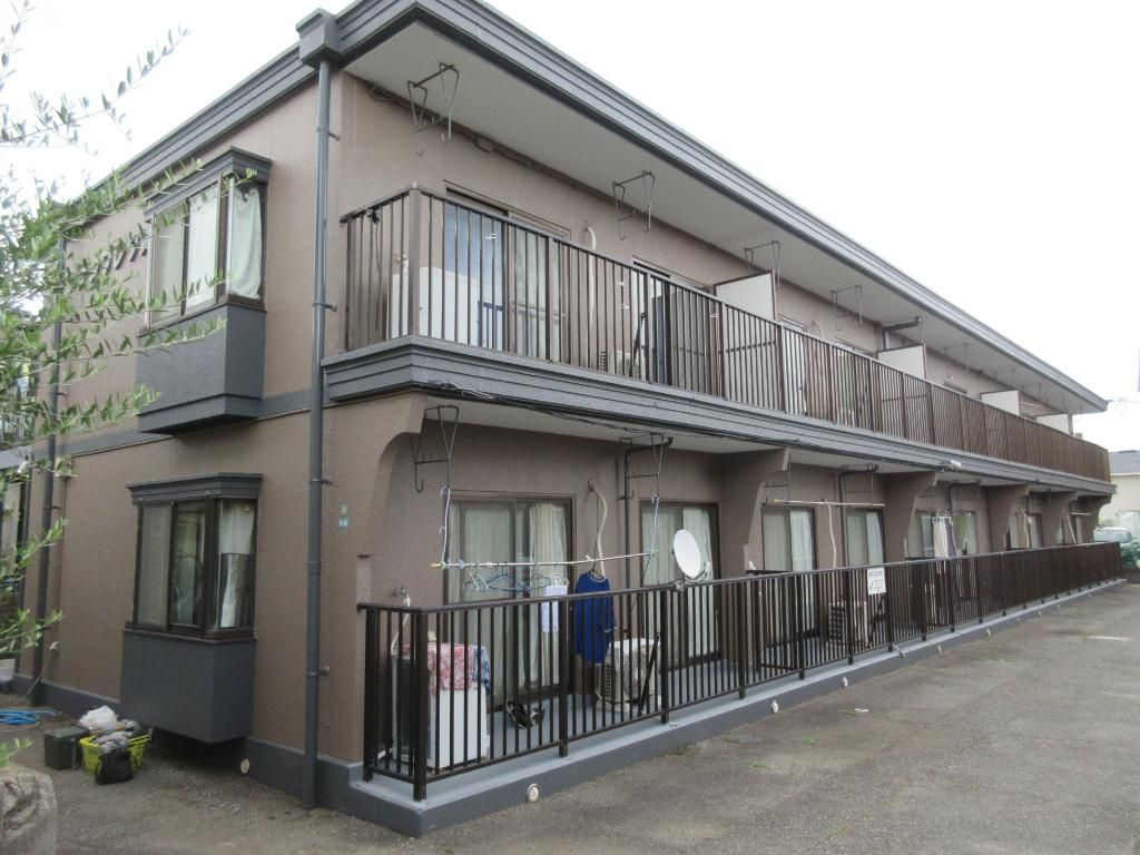 サンプレタ貴崎の外観