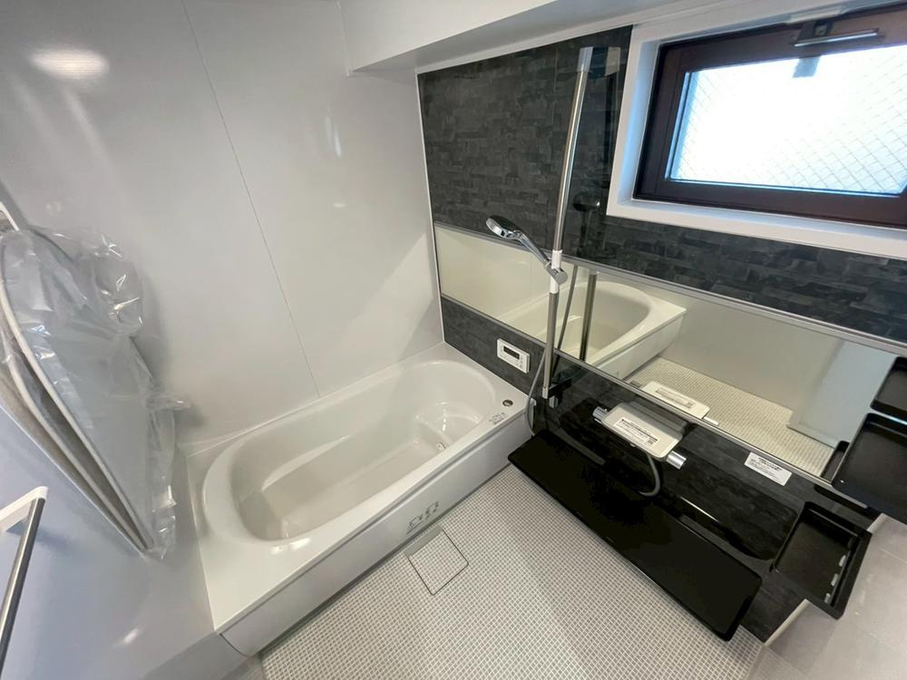 メロディーハイム守口参番館の浴室|ユニットバス
■物件内覧・資金計画相談・住宅ローン相談、リフォーム相談、お問合せ受付中■
※当日・翌日のご内覧、ご相談はお電話でのお問合せがスムーズです！