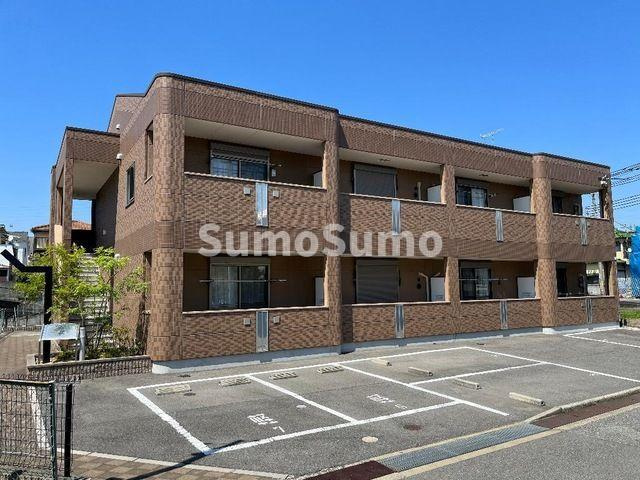 サンヒルズの外観|落ち着いた雰囲気の外観です