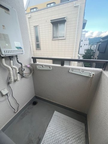 ウィスタリア神戸のバルコニー
