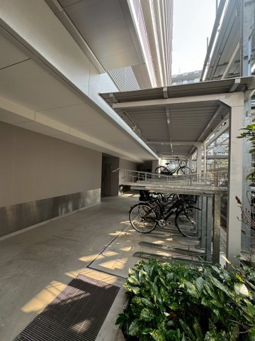 サンメゾン神戸新長田の駐車場