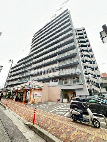 サンタウン明石ウエストの外観|外観は落ち着いています