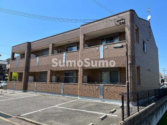 サンヒルズの駐車場|駐車場に車を止められます