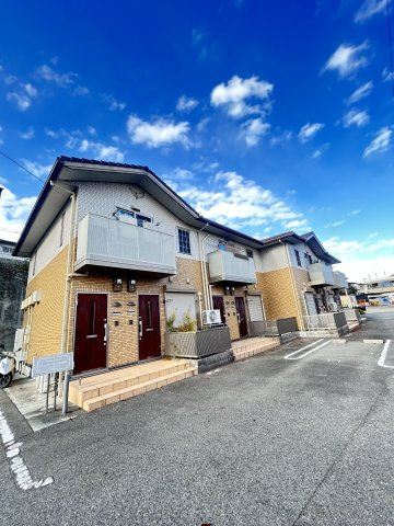 サンガーデン高津橋の外観