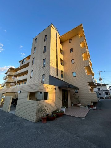 シーサイドヌーベル重の外観|おしゃれな外観です