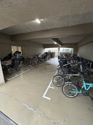 サングレイス西明石の駐車場